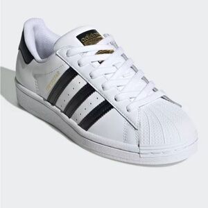 Adidas Superstars